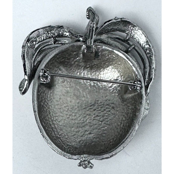 Sarah Coventry Vintage Silver Tone Apple Delight Brooch Pin Fashion Accessory I - Picture 13 of 16